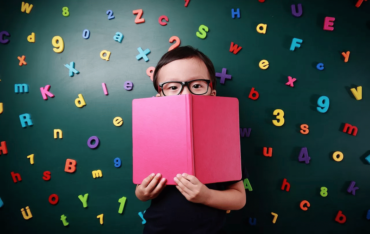 Apps for Learning Reading and Writing on Phones